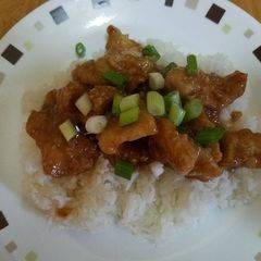 A picture of Honey Sesame Chicken.