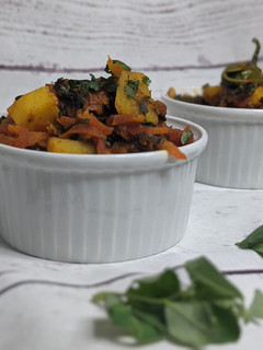 A picture of Methi Gajar Ki Sabzi.