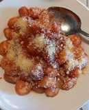 Ñoquis De Papas y Salsa De Tomates