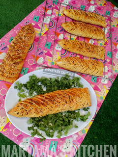 A picture of Tandoori beef bread.