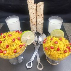 A picture of Vegetable poha.