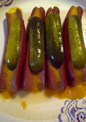 A picture of Cheesy splitdogs.