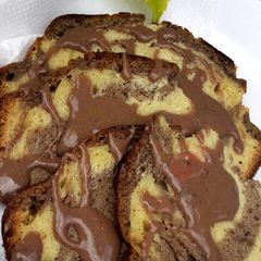 A picture of Cake (Chocolate & Vanilla).