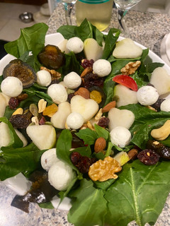 Una foto de Ensalada de frutos secos