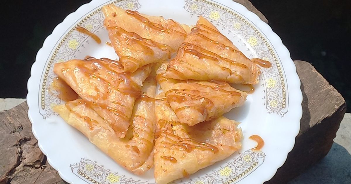 Lumpia Macaroni Bolognese