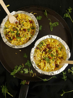 ભેળ (Bhel Recipe In Gujarati) રેસીપી મુખ્ય ફોટો
