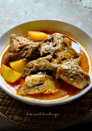 Foto resep Gulai Ayam Bumbu Instan