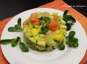Une photo de mangue avocat