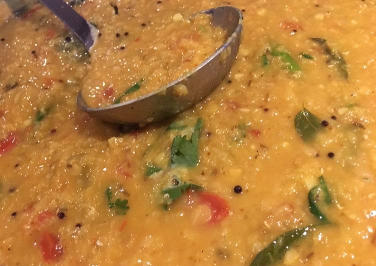 How To Make Your Green Vegetable Tadka Dal 🌱