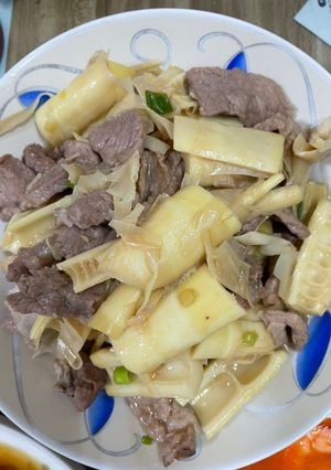 豬腿肉炒桂竹筍 的食譜成品照片