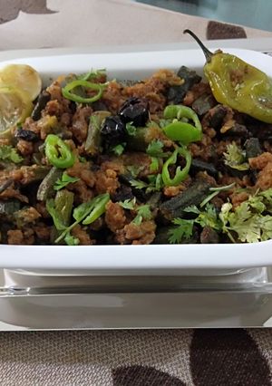 A picture of Bhindi Qeema..