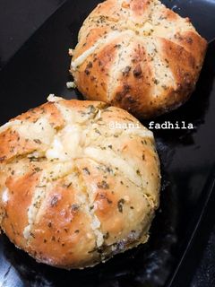 Foto resep Korean Garlic Butter Creamcheese Bread