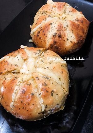 Foto resep Korean Garlic Butter Creamcheese Bread