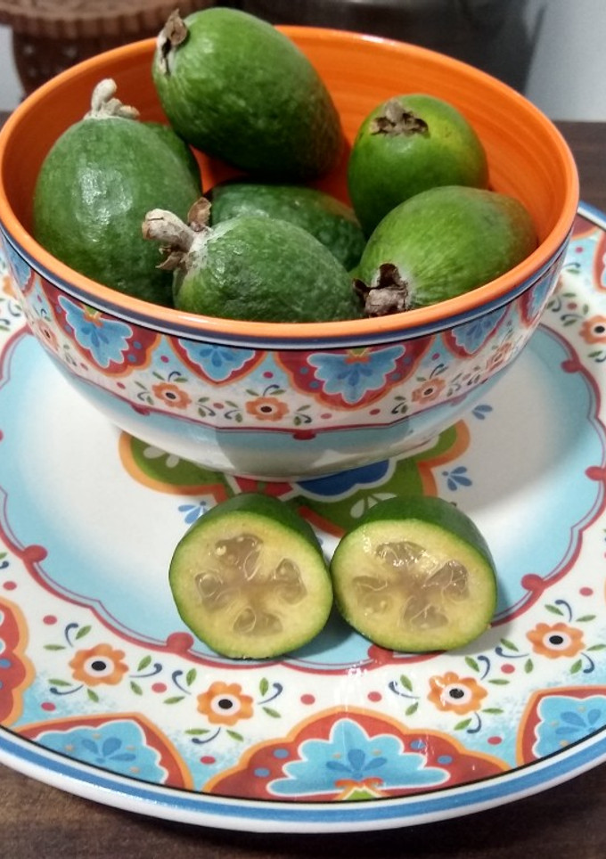 Una foto de Sorbete de freijoa y banano con leche vegetal