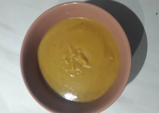 Velouté de patate douce butternut marron lait de coco et curry de