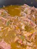 Pernil de porco desfiado na pressão