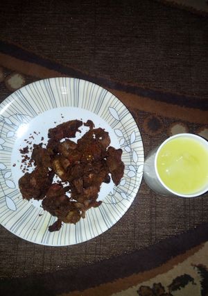 A picture of Stick meat with cucumber drink.