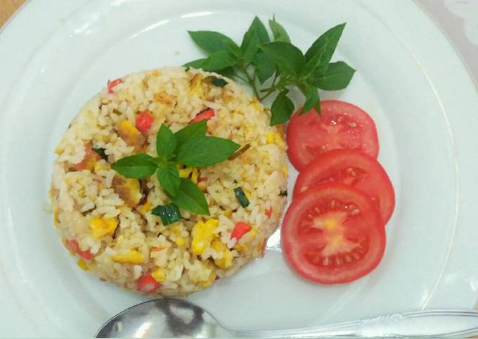 Nasi Goreng Daun Jeruk