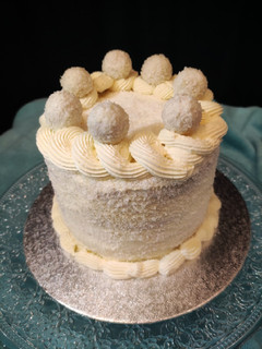 Una foto de Tarta navideña Raffaello