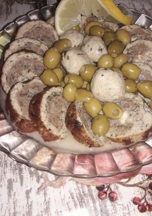 صورة لوصفة رولي اللحم المفروم مع الزيتون