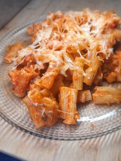 Una foto de Macarrones boloñesa con soja texturizada