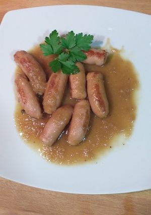 Una foto de Salchichas al vino