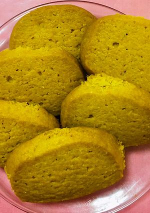 A picture of Custard cookies.