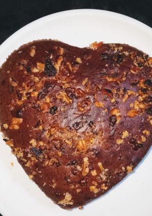 A picture of Chocolate walnut cake.