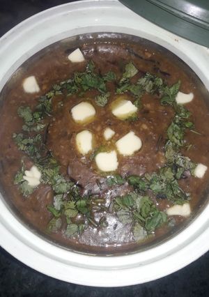 दाल मखनी (dal makhani recipe in Hindi) रेसिपी मुख्य फोटो