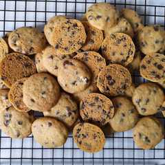 รูปของ Chocolate Chip Cookies Famous Amos