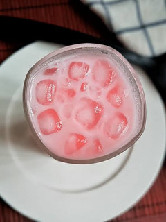 Rose Milk செய்முறை முக்கிய புகைப்படம்