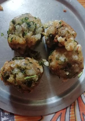 A picture of Sabudana balls.