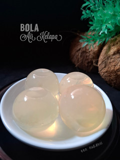 Foto resep Bola Air Kelapa (isian Mochi Kelapa)