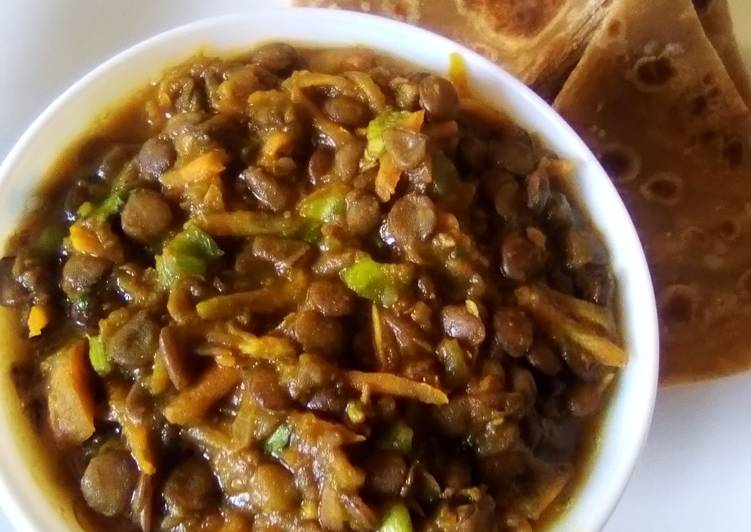 Simple Way to  Lentils in curry sauce