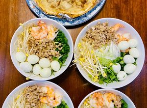 Hình của món Hủ tiếu nước/khô.