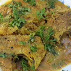 A picture of Shorshe Pomfret (Pomfret in mustard paste).