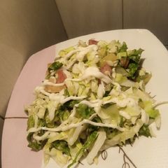 A picture of Cabbage salad.