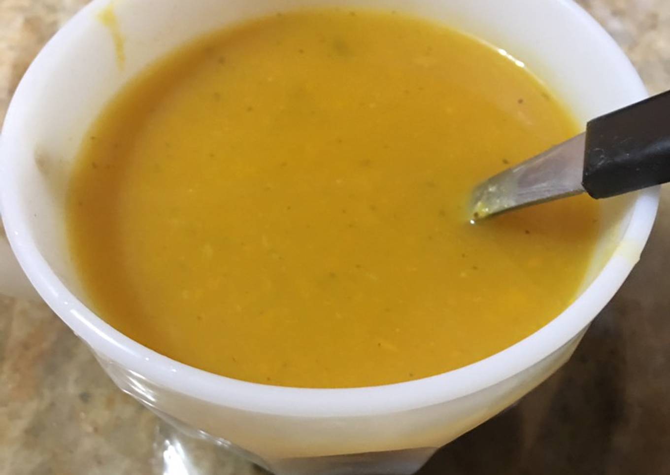 Sopa de verduras mixeada