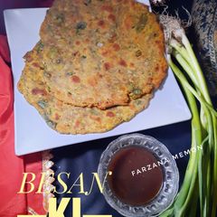 A picture of Besan ki roti.