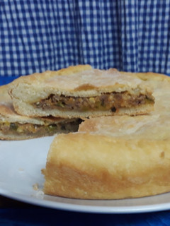 Una foto de Torta de carne y zapallitos