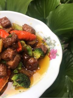 Foto resep Sapi cah brokoli