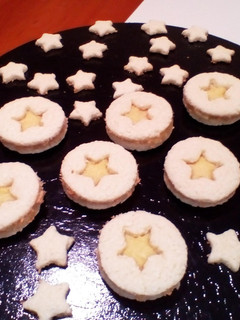 Piña colada linzer (kókuszos-ananászos), gluténmentesen recept fotója