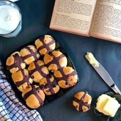 A picture of Hot Cross Buns (chocolate cross).
