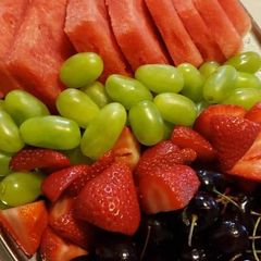 A picture of Fruit salad.