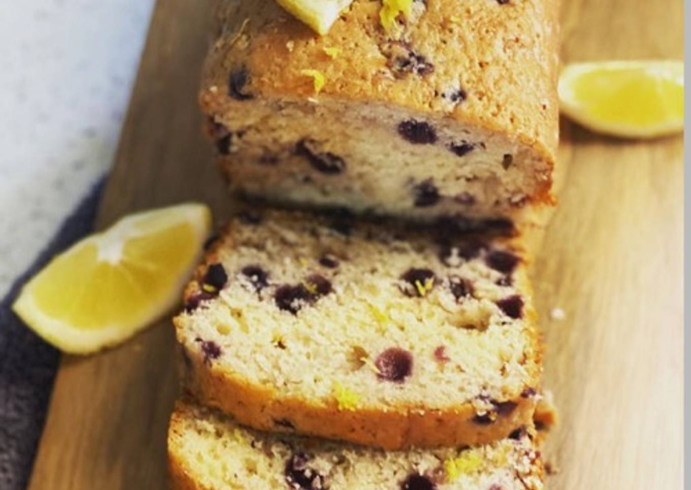 Blueberry lemon cake