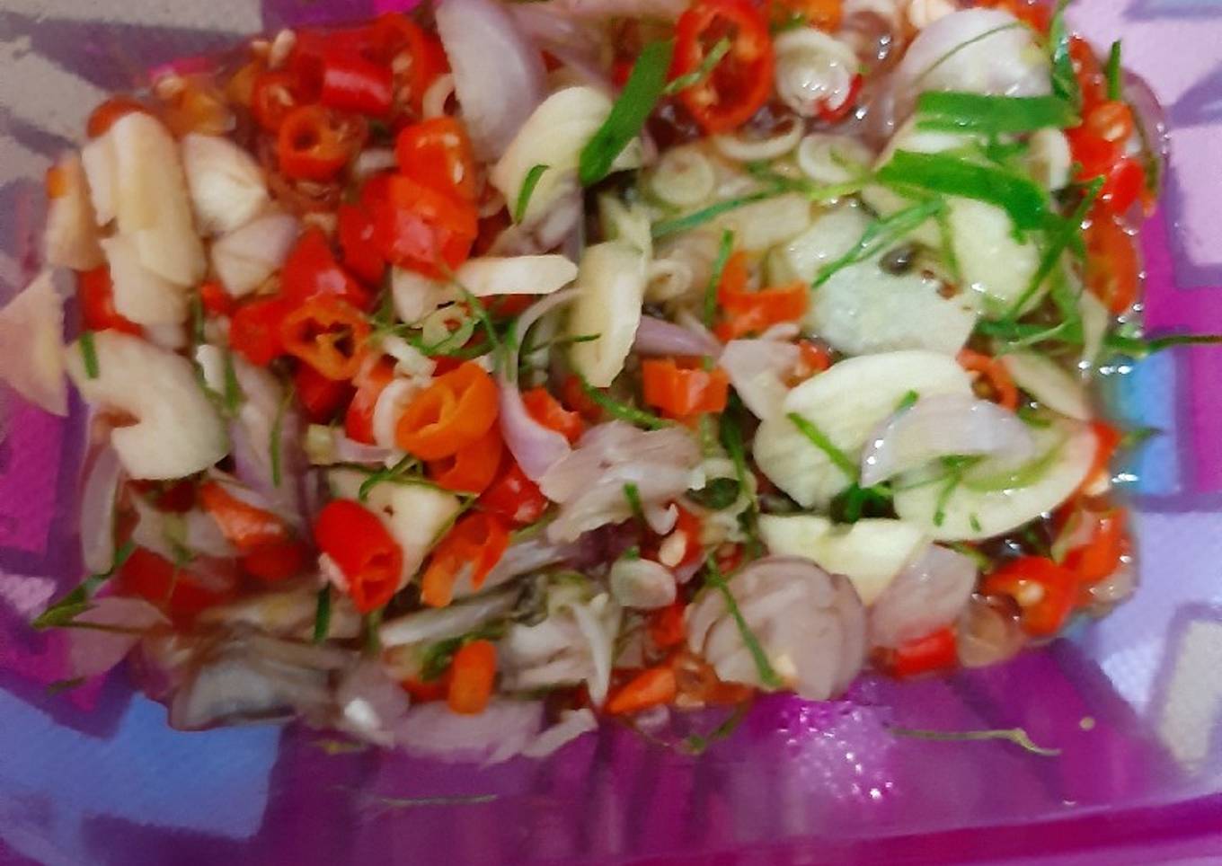 Sambal Matah, asrama