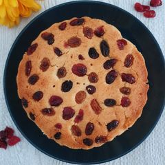 A picture of Rava Cake or Semolina Cake.