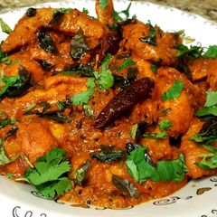 A picture of Chicken Chettinad.