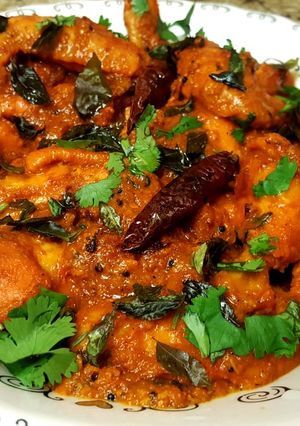 A picture of Chicken Chettinad.