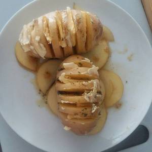 Patatas al microondas con "chimichurris" y Margarina